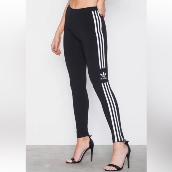 Adidas Trefoil 3 Stripe Logo Black & White Mid Rise Leggings NWT Size Small - Picture 3 of 13